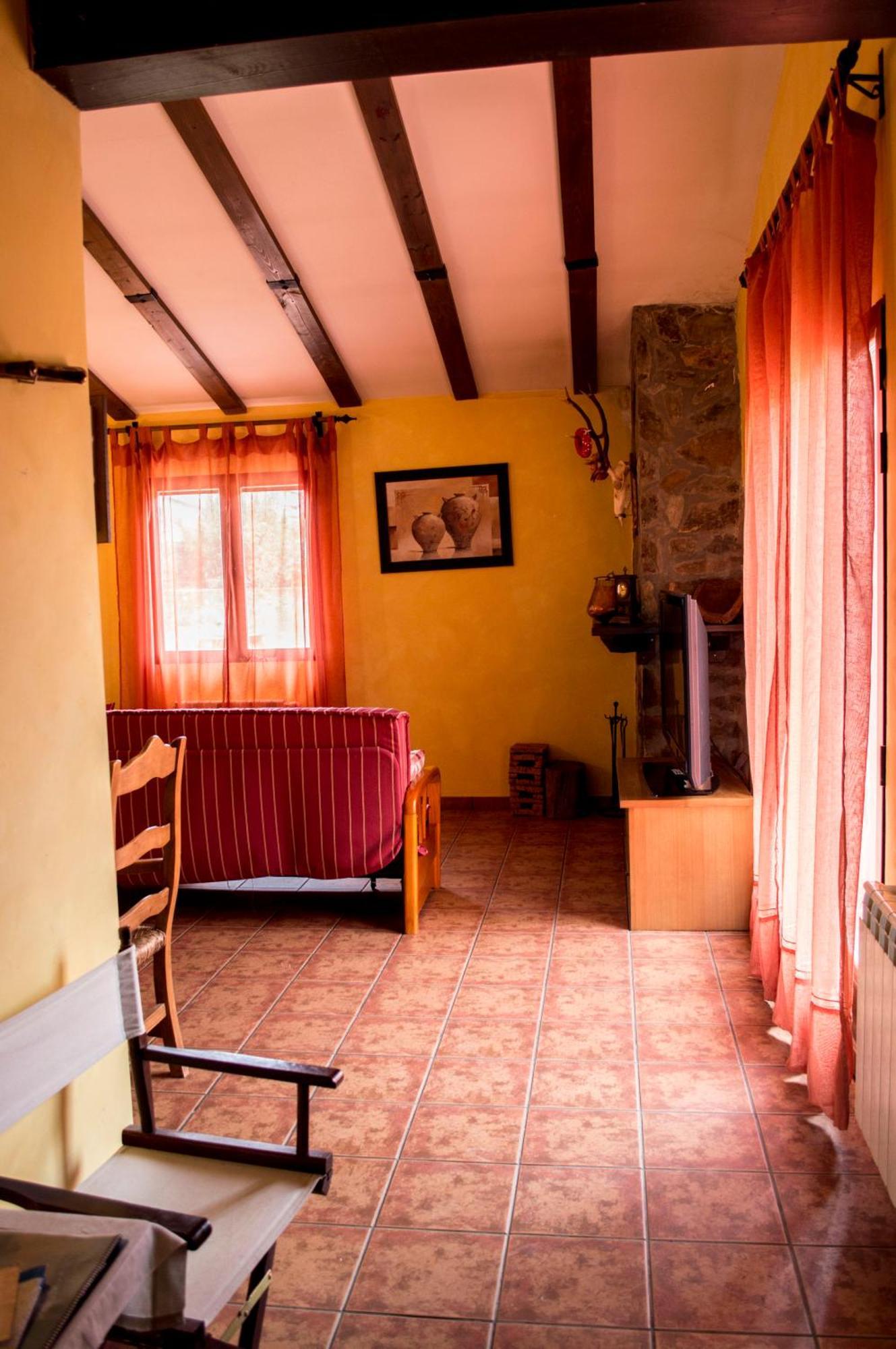 Apartamentos Rurales Alvado Tamajon Eksteriør bilde